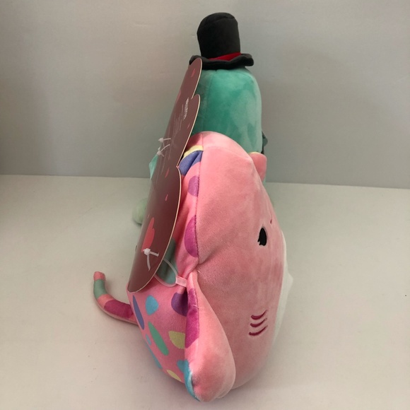 Squishmallows Valentine's Day EIKO Octopus & SAXA Stingray 8" Plush (Set of 2) - Picture 4 of 10